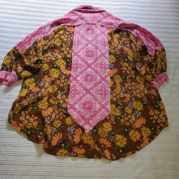 POL Paisley & Floral Oversized Button Up Top Pink Brown Size Small Bohemian - Picture 12 of 14